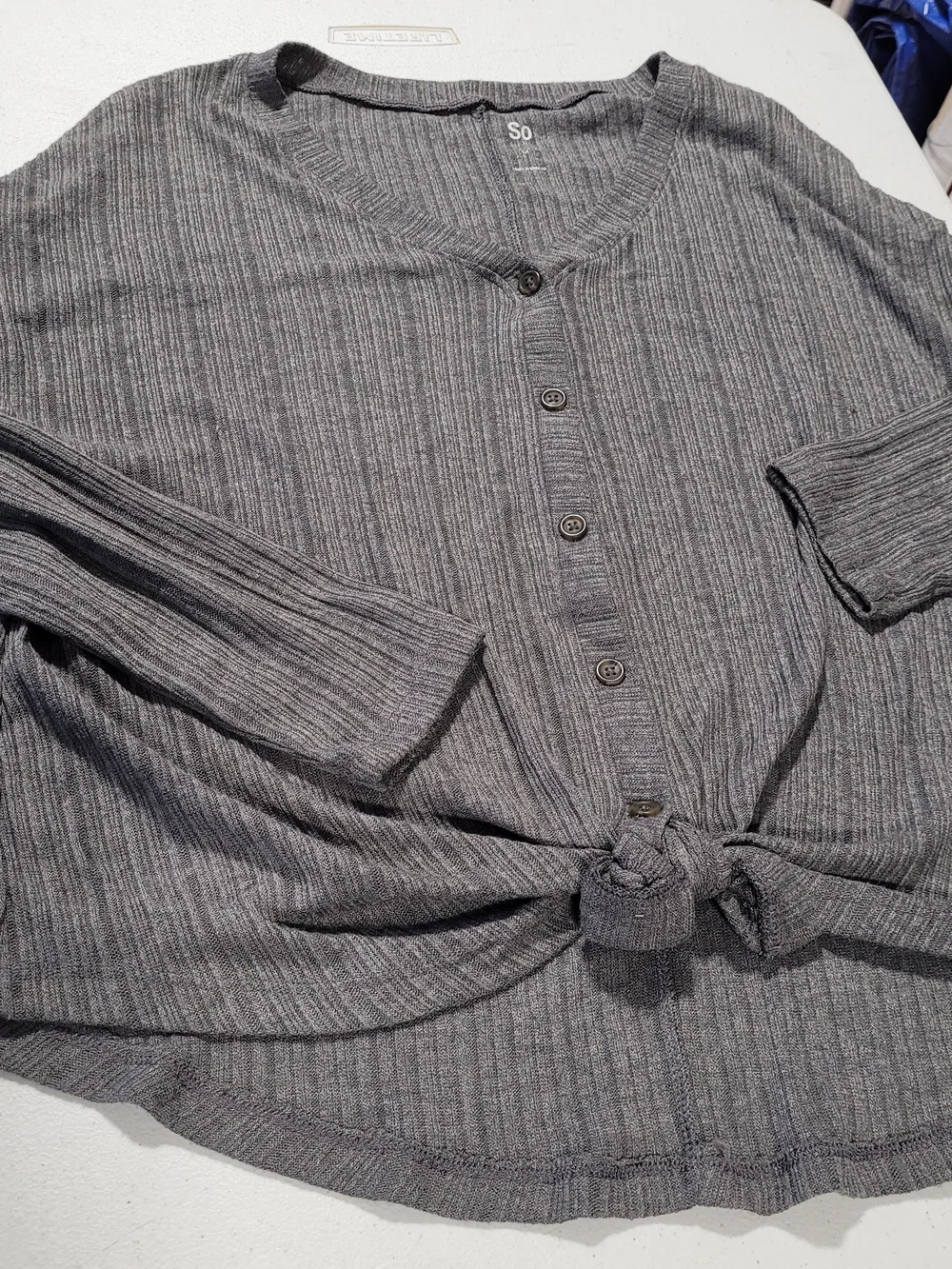 SO Gray Ribbed Button-Up Knit Shirt with Front Tie